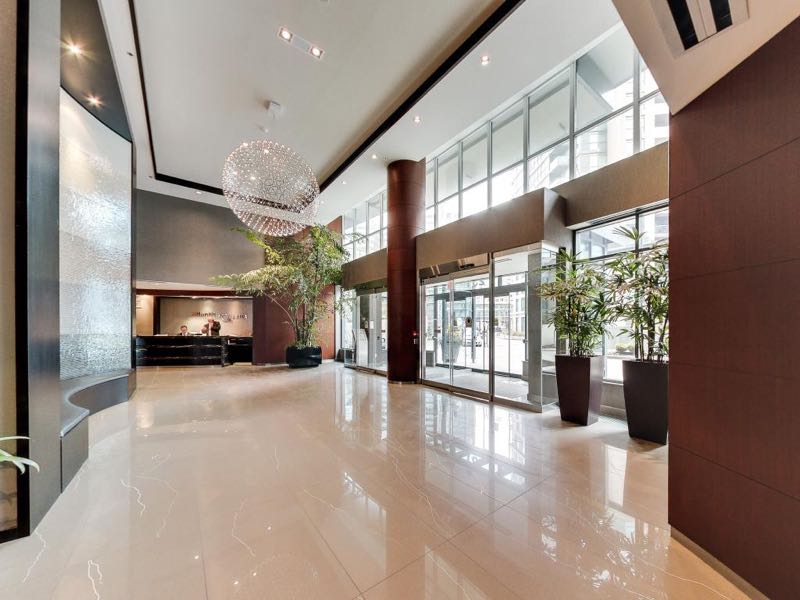 231 Fort York Blvd main lobby